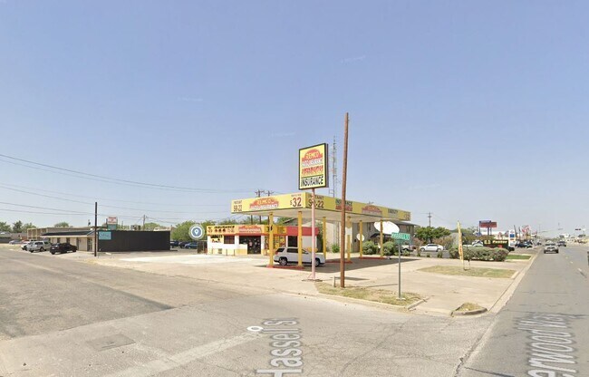 Plus de détails pour 2828 Sherwood Way, San Angelo, TX - Commerce de détail à vendre