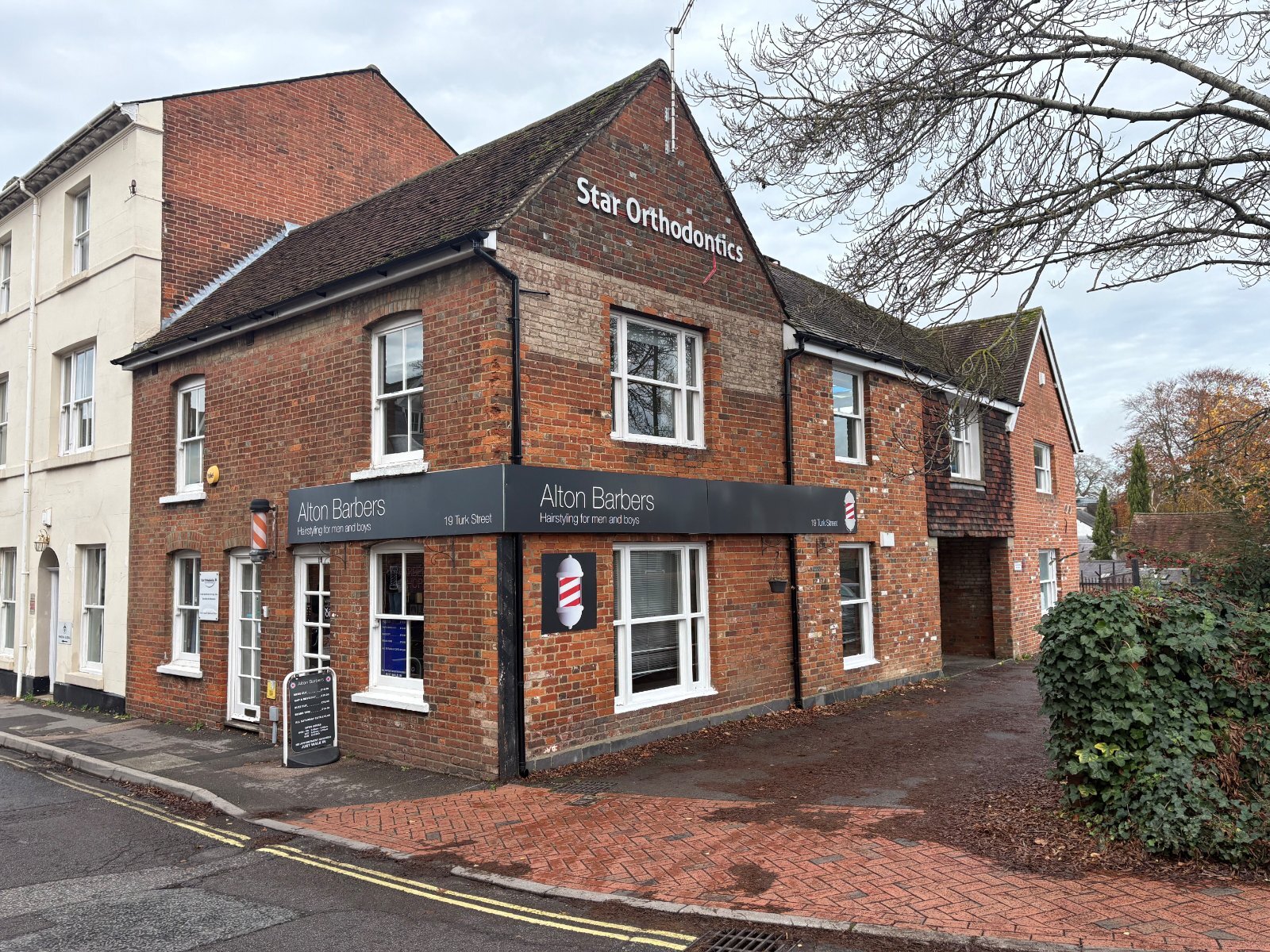 19-19A Turk St, Alton for lease Building Photo- Image 1 of 3