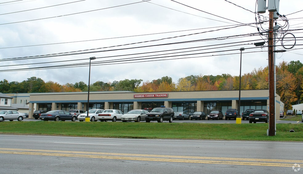 5739 W Ridge Rd, Erie, PA for lease - Building Photo - Image 2 of 3