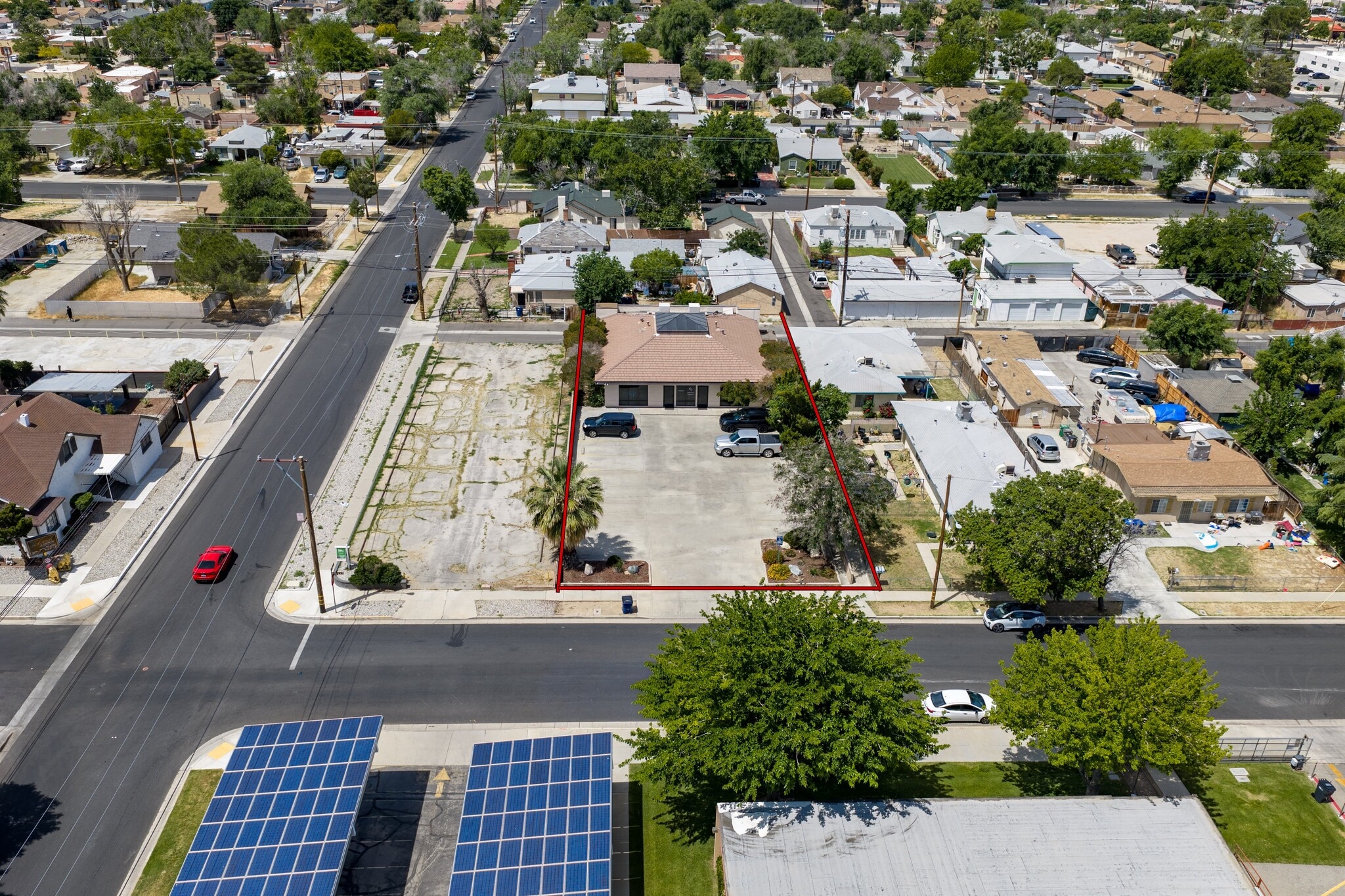 44709 Date Ave, Lancaster, CA for sale Primary Photo- Image 1 of 29