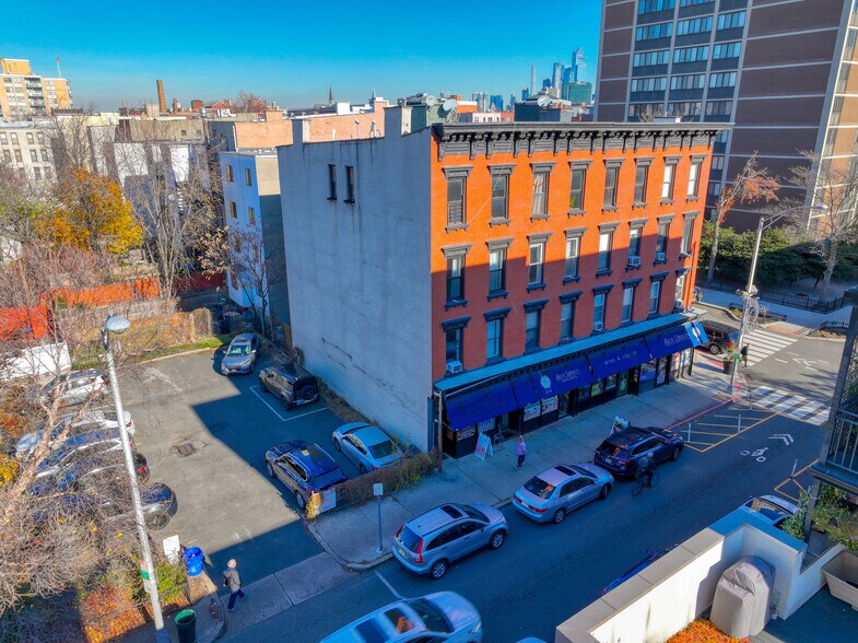 450 1st St, Hoboken, NJ à louer - Photo du bâtiment - Image 2 de 3