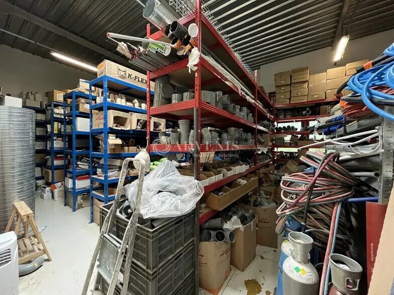 Flex dans Villepinte à louer - Photo du bâtiment - Image 2 de 8