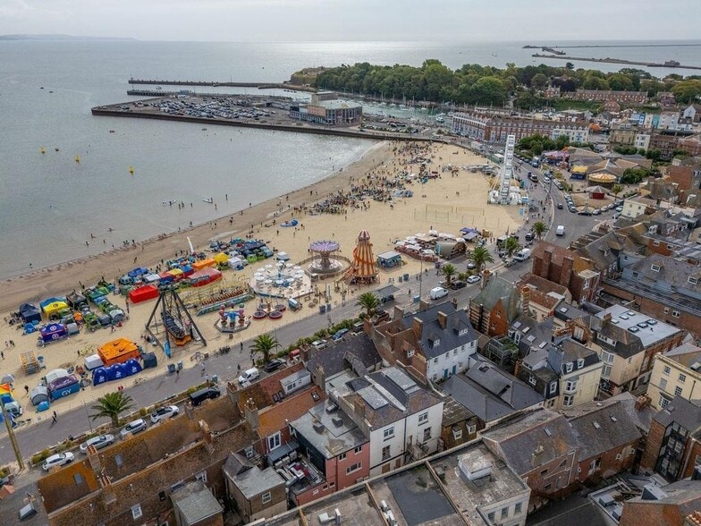 51 The Esplanade, Weymouth for sale - Aerial - Image 2 of 29