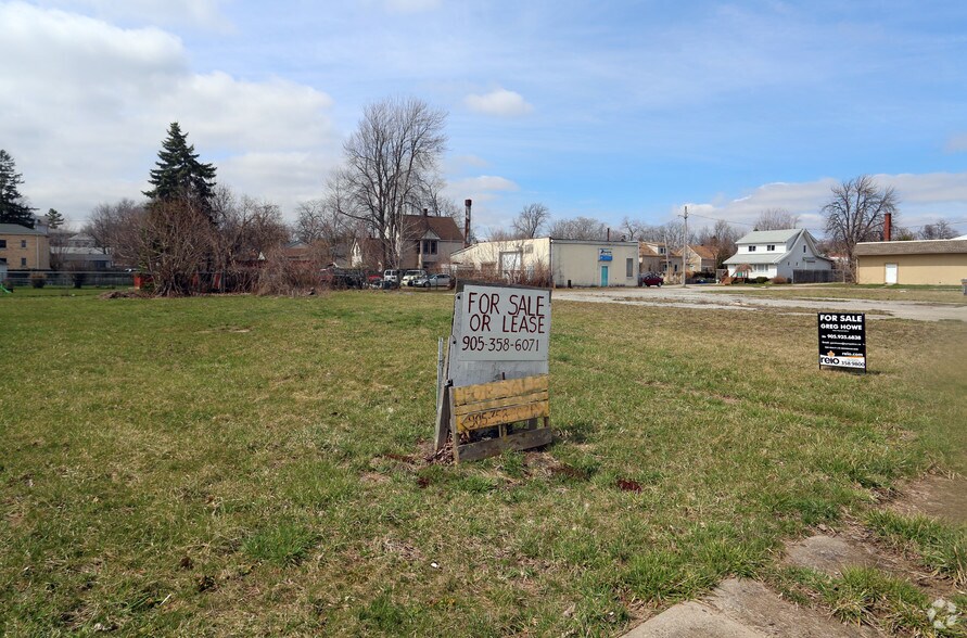 229 Niagara Blvd, Fort Erie, ON for sale - Primary Photo - Image 1 of 1