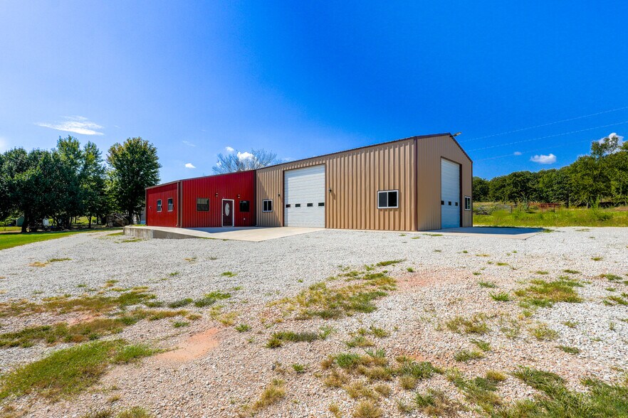 352247 E 1040, Prague, OK à louer - Photo du bâtiment - Image 2 de 23