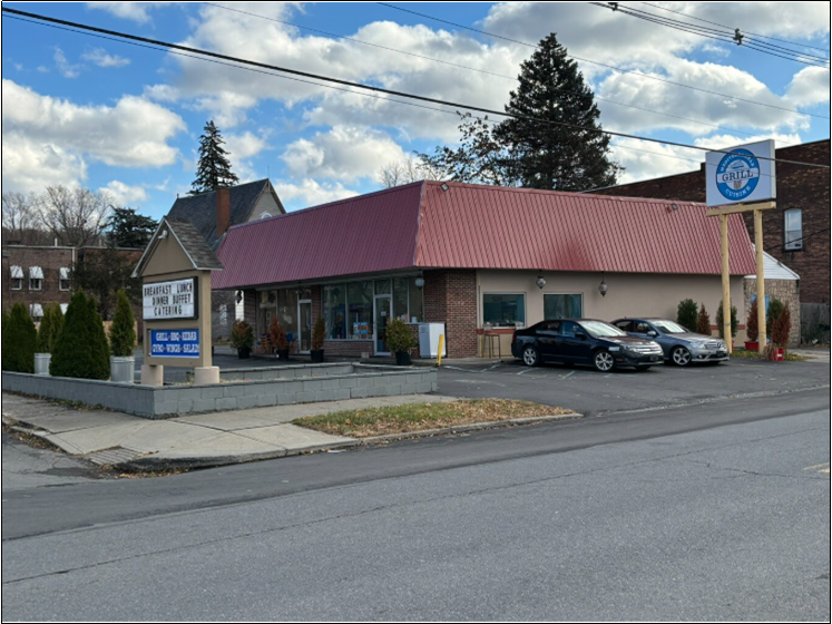908 River St, Troy, NY à vendre Photo du bâtiment- Image 1 de 12
