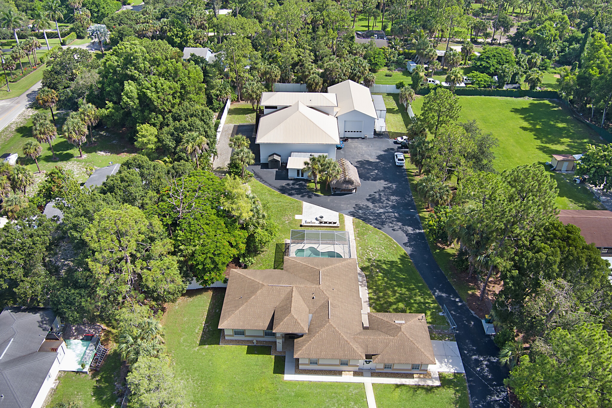 6761 Golden Gate Pky, Naples, FL for sale Primary Photo- Image 1 of 53