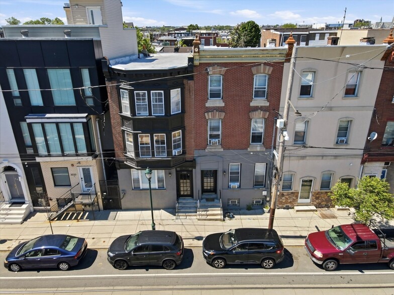 3022 & 3024 Richmond Street portfolio of 2 properties for sale on LoopNet.ca - Building Photo - Image 3 of 39
