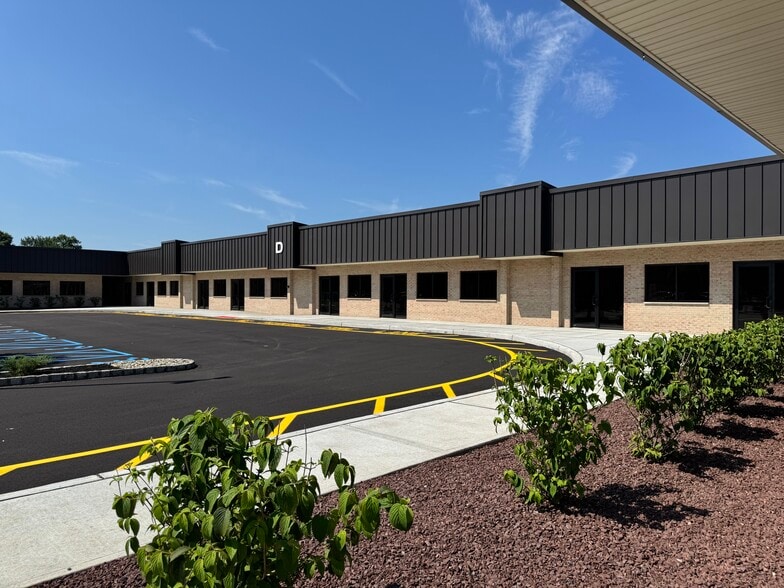 55 Schanck Rd, Freehold, NJ for lease - Building Photo - Image 3 of 4