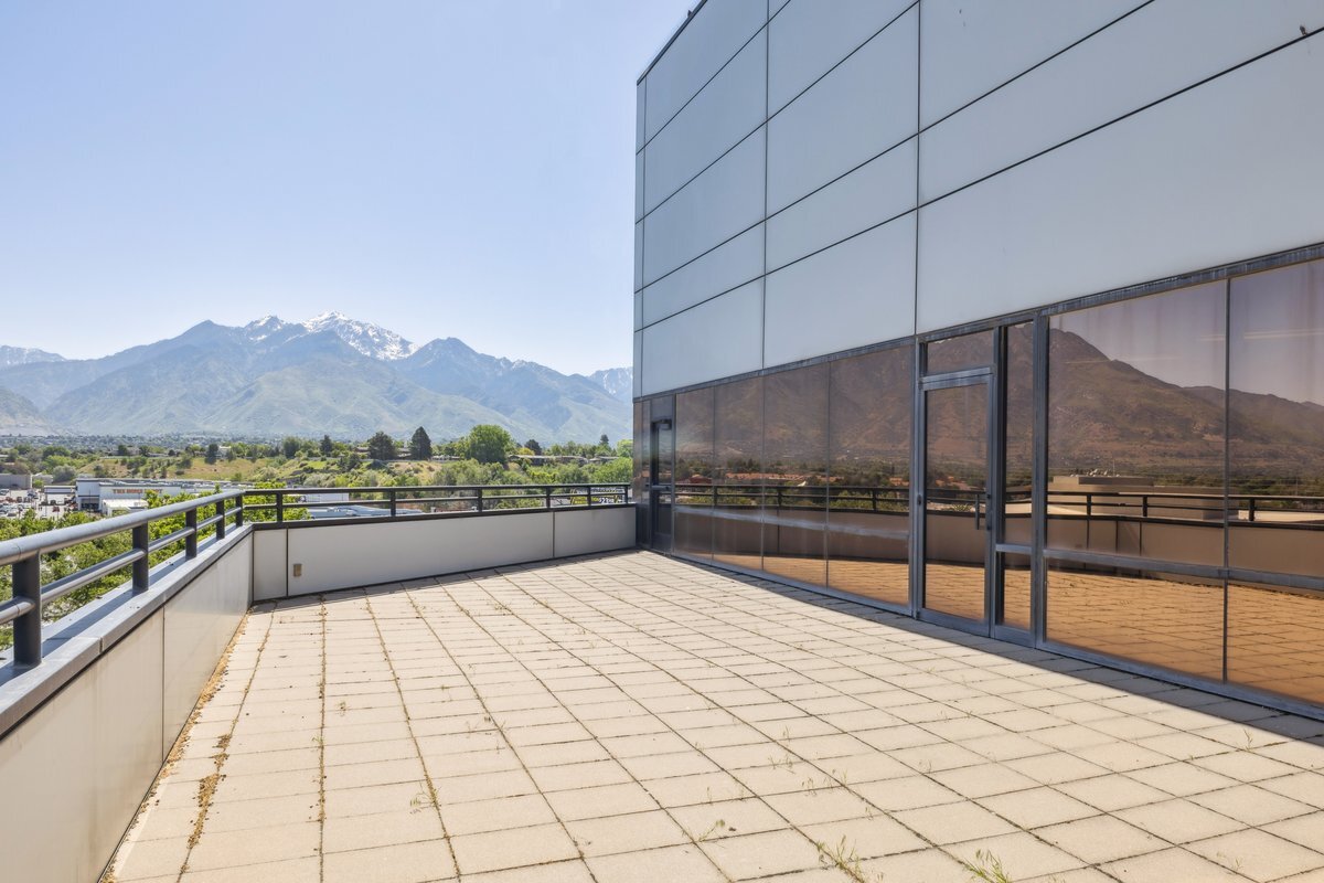 7090 S Union Park Ctr, Midvale, UT for lease Building Photo- Image 1 of 9