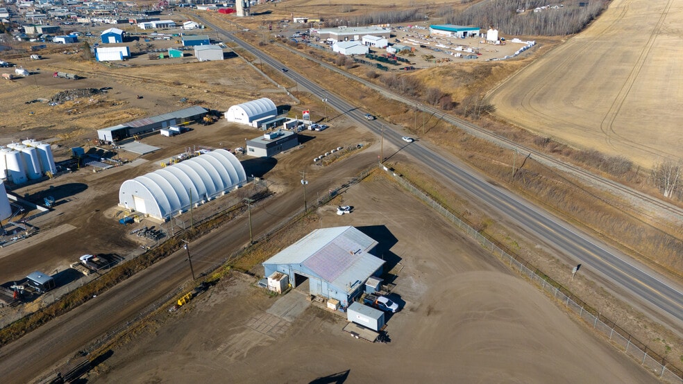 10832 4 St, Dawson Creek, BC à vendre - Photo du bâtiment - Image 3 de 3