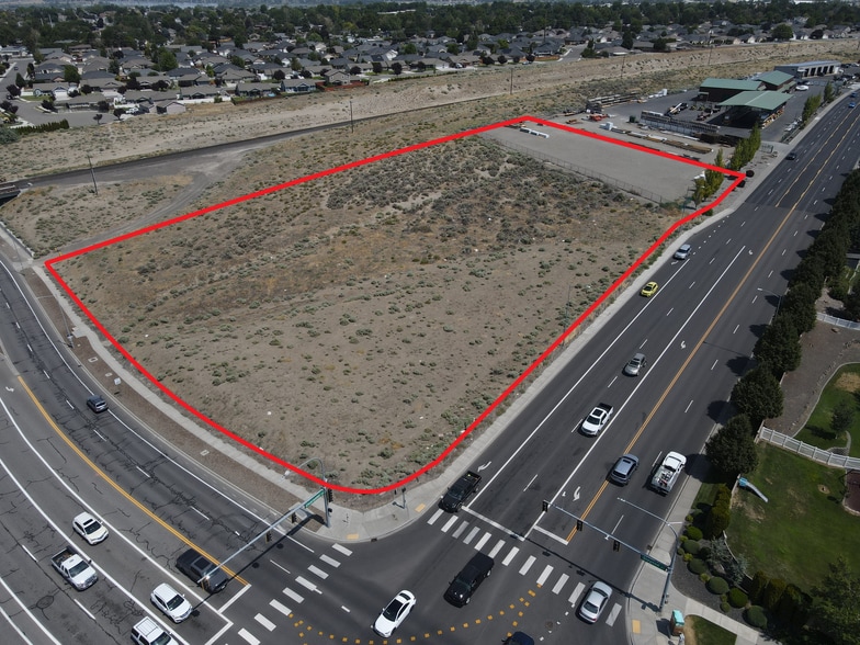 8840 Clearwater ave, Kennewick, WA for lease - Primary Photo - Image 1 of 6