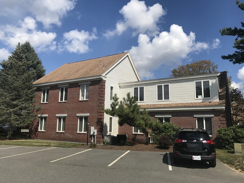 130 Liberty St, Brockton, MA à louer - Photo du bâtiment - Image 2 de 9