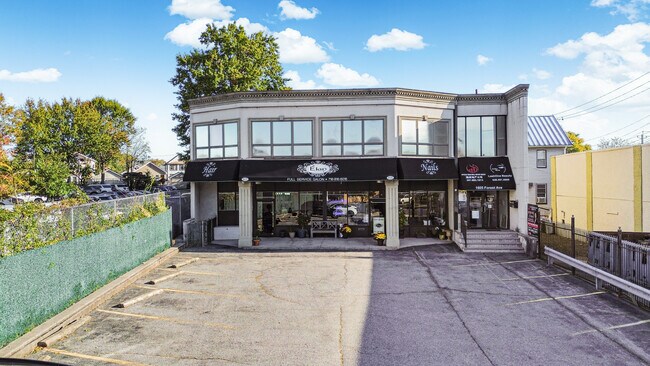 Plus de détails pour 1605 Forest Ave, Staten Island, NY - Commerce de détail à vendre