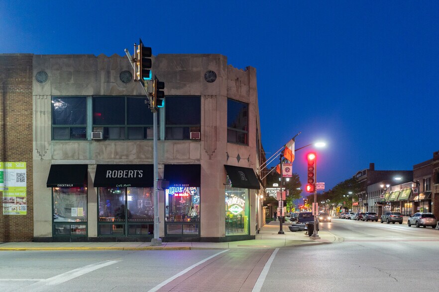 7321 Madison St, Forest Park, IL à louer - Photo du bâtiment - Image 3 de 14