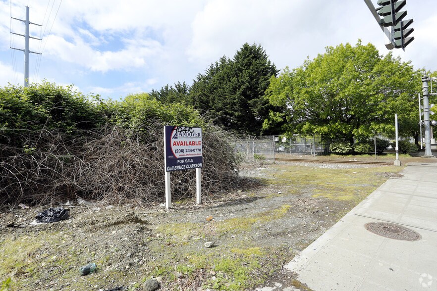 Spokane St, Seattle, WA à louer - Photo du bâtiment - Image 2 de 6