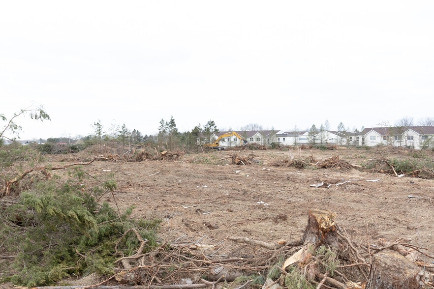 117-185 Route 70, Toms River, NJ à louer - Photo du bâtiment - Image 2 de 5