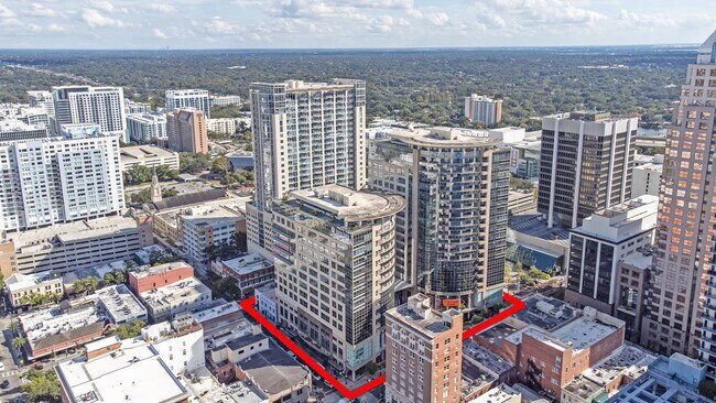 Plus de détails pour 121-189 S Orange Ave, Orlando, FL - Bureau à vendre