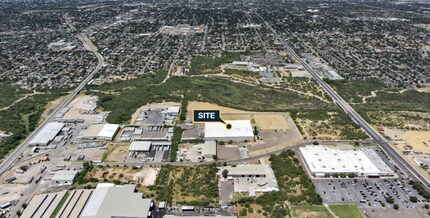 1820 Aguila Azteca, Laredo, TX - AERIAL map view