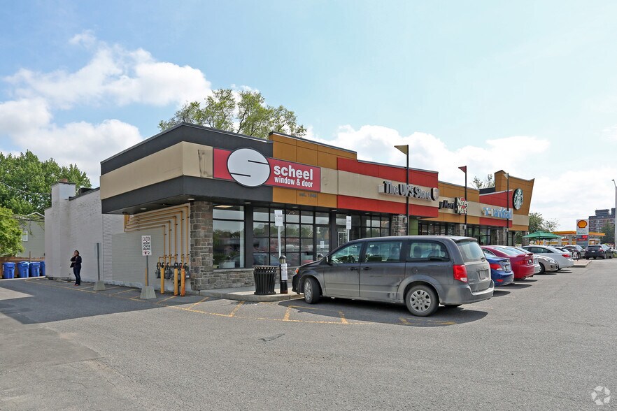 2222 Carling Ave, Ottawa, ON à louer - Photo du bâtiment - Image 3 de 3