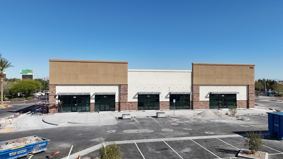 7325 Aliante Pky, North Las Vegas, NV for lease - Building Photo - Image 2 of 6
