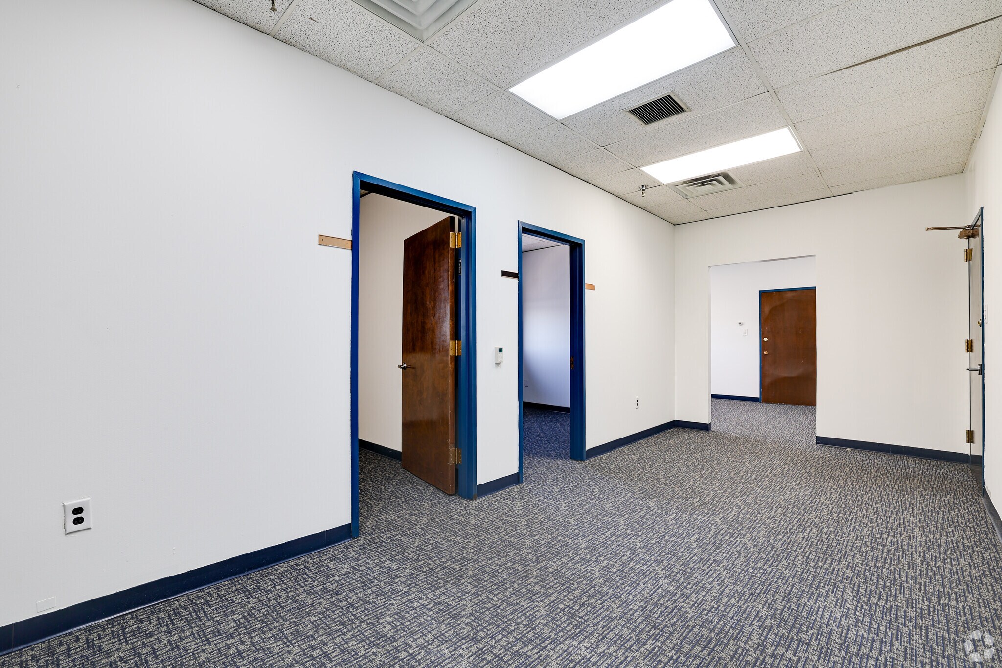 5070-5080 Parkside Ave, Philadelphia, PA à louer Photo intérieure- Image 1 de 2