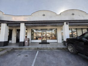 5700-5730 Buford Hwy, Norcross, GA à louer Photo intérieure- Image 1 de 4