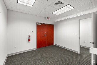 1615 S Congress Ave, Delray Beach, FL for lease Interior Photo- Image 2 of 13