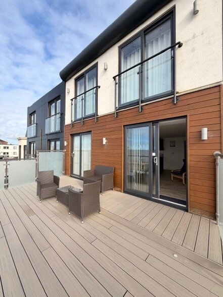 425 Promenade, Blackpool for sale - Building Photo - Image 3 of 25