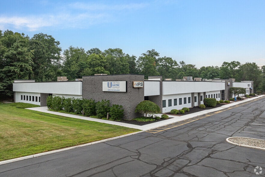 4250 US Highway 1, Monmouth Junction, NJ for lease - Building Photo - Image 1 of 9