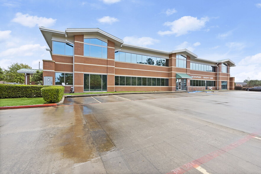 403 Ogletree Dr, Livingston, TX à louer - Photo du bâtiment - Image 2 de 24