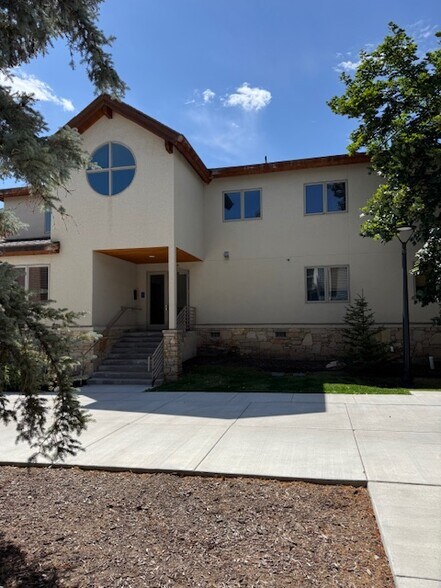 2064 Prospector Ave, Park City, UT à vendre - Photo du bâtiment - Image 3 de 29