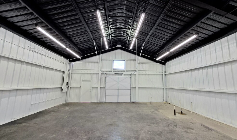 3120 Halifax St, Dallas, TX for lease - Building Photo - Image 3 of 6