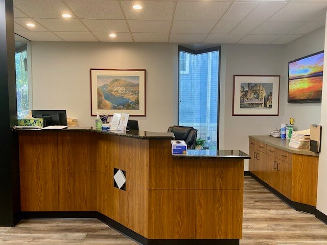 7 N Grant St, Hinsdale, IL for lease Building Photo- Image 1 of 4