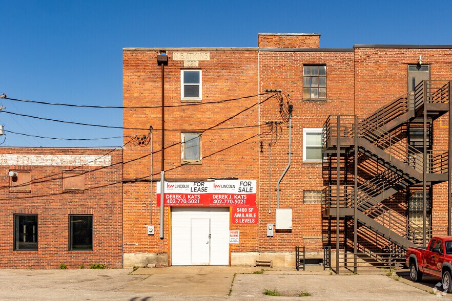 601-603 L St, Lincoln, NE à louer - Photo du bâtiment - Image 2 de 7