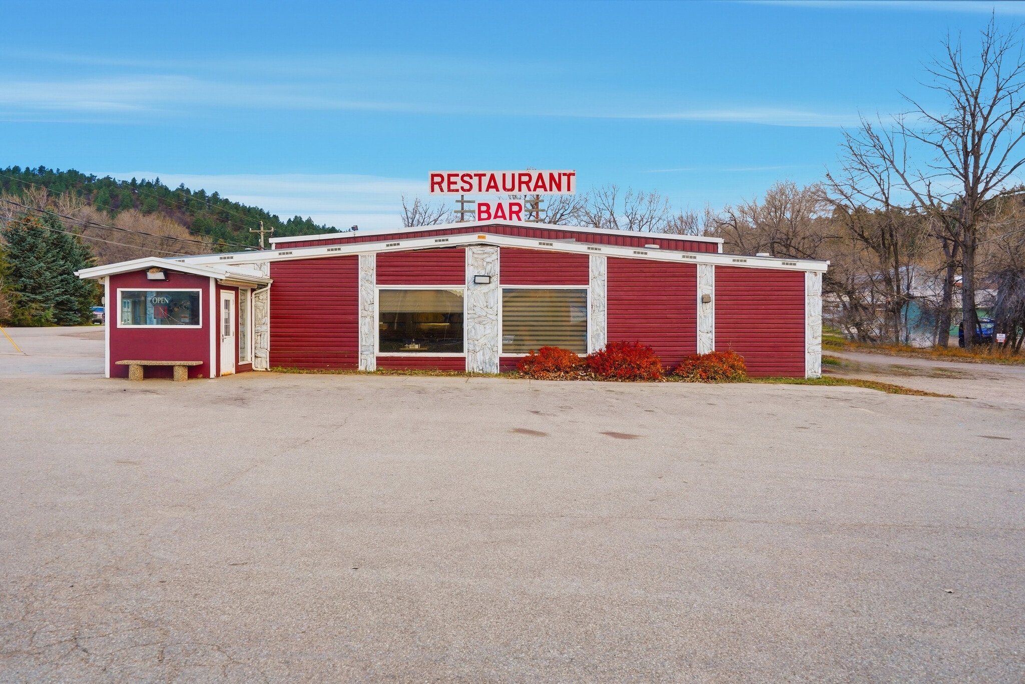 1401 Laurel St, Whitewood, SD for sale Building Photo- Image 1 of 18