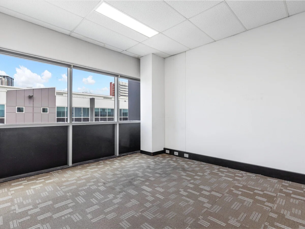 6 Herbert St, St Leonards à louer Photo intérieure- Image 1 de 3