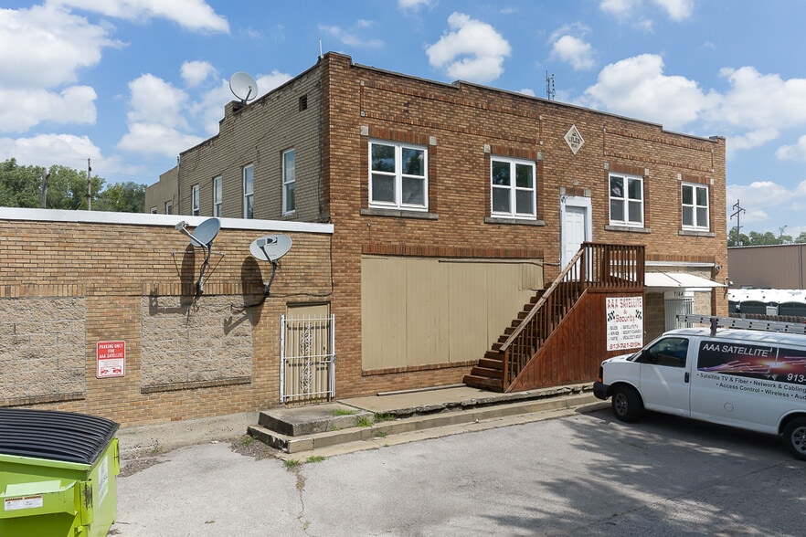 7164 Kaw Dr, Kansas City, KS for sale - Building Photo - Image 2 of 24