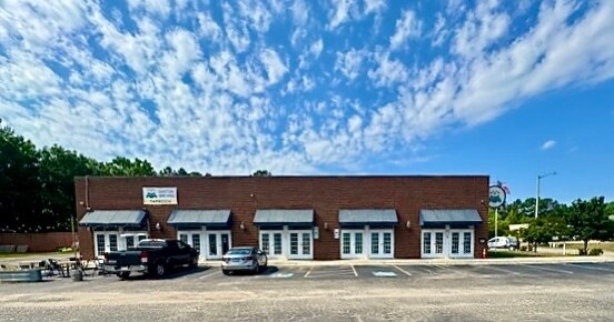 421 Chicago Dr, Fayetteville, NC for sale - Building Photo - Image 1 of 1