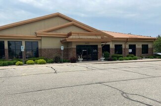 Plus de détails pour 2021 N Casaloma Dr, Appleton, WI - Bureau à louer