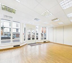 124 High St, Tewkesbury for lease Interior Photo- Image 1 of 3