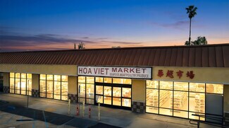 Plus de détails pour 21001-21015 Sherman Way, Canoga Park, CA - Commerce de détail à louer