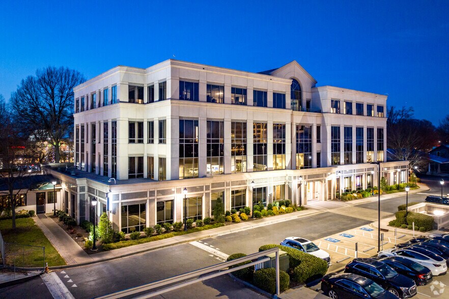 4521 Sharon Rd, Charlotte, NC for lease - Building Photo - Image 1 of 10