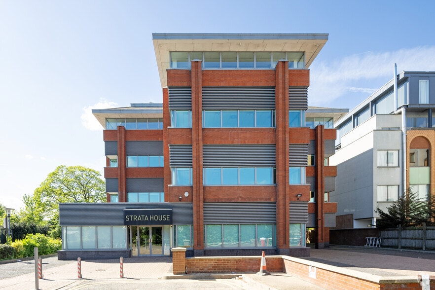 264-270 Bath Rd, Hillingdon for lease - Building Photo - Image 2 of 10