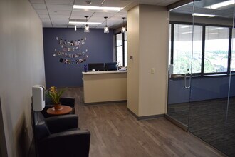 5690 DTC Blvd, Greenwood Village, CO à louer Photo intérieure- Image 1 de 8