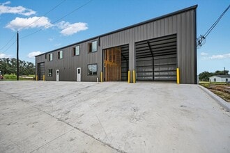 15113 Fitzhugh Rd, Austin, TX for lease Interior Photo- Image 2 of 6