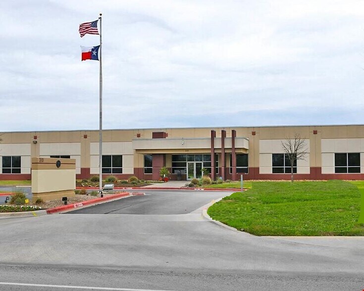 3101 University Dr E, Bryan, TX à vendre - Photo du bâtiment - Image 3 de 32