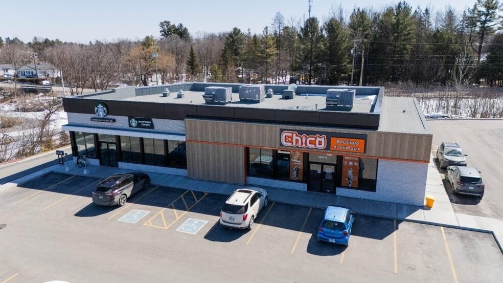 2419 Boul Sainte-Sophie, Sainte-Sophie, QC for sale - Primary Photo - Image 1 of 7
