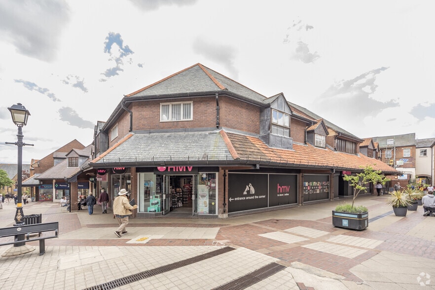 Vicarage Walk, Yeovil for lease - Building Photo - Image 2 of 3