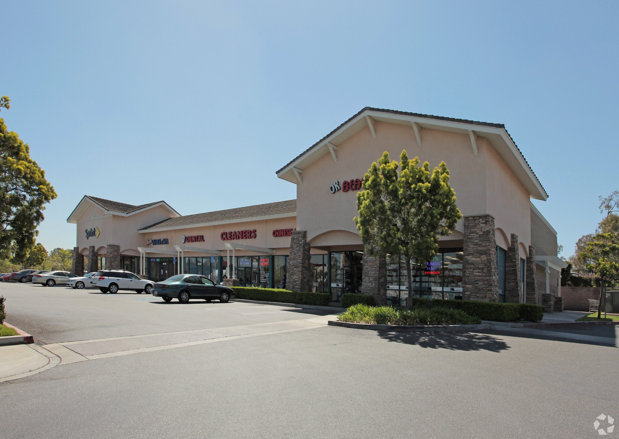 1800-1850 E Willow Ave, Signal Hill, CA for lease Primary Photo- Image 1 of 5